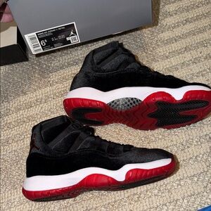 2025 Jordan 11 Bred Velvet